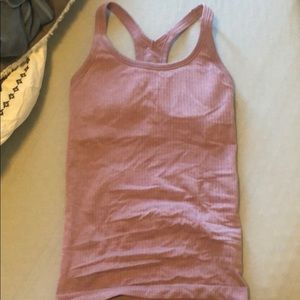 Lululemon tank